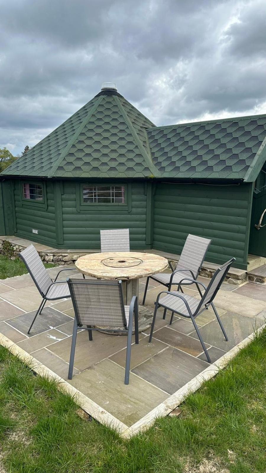 Holly Tree Glamping Cabins Wigglesworth Bagian luar foto